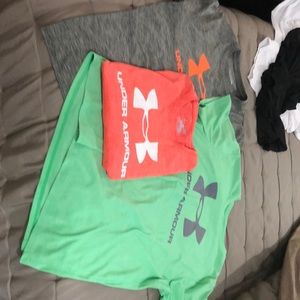 👕3 Men’s Under Armour Shirts👕